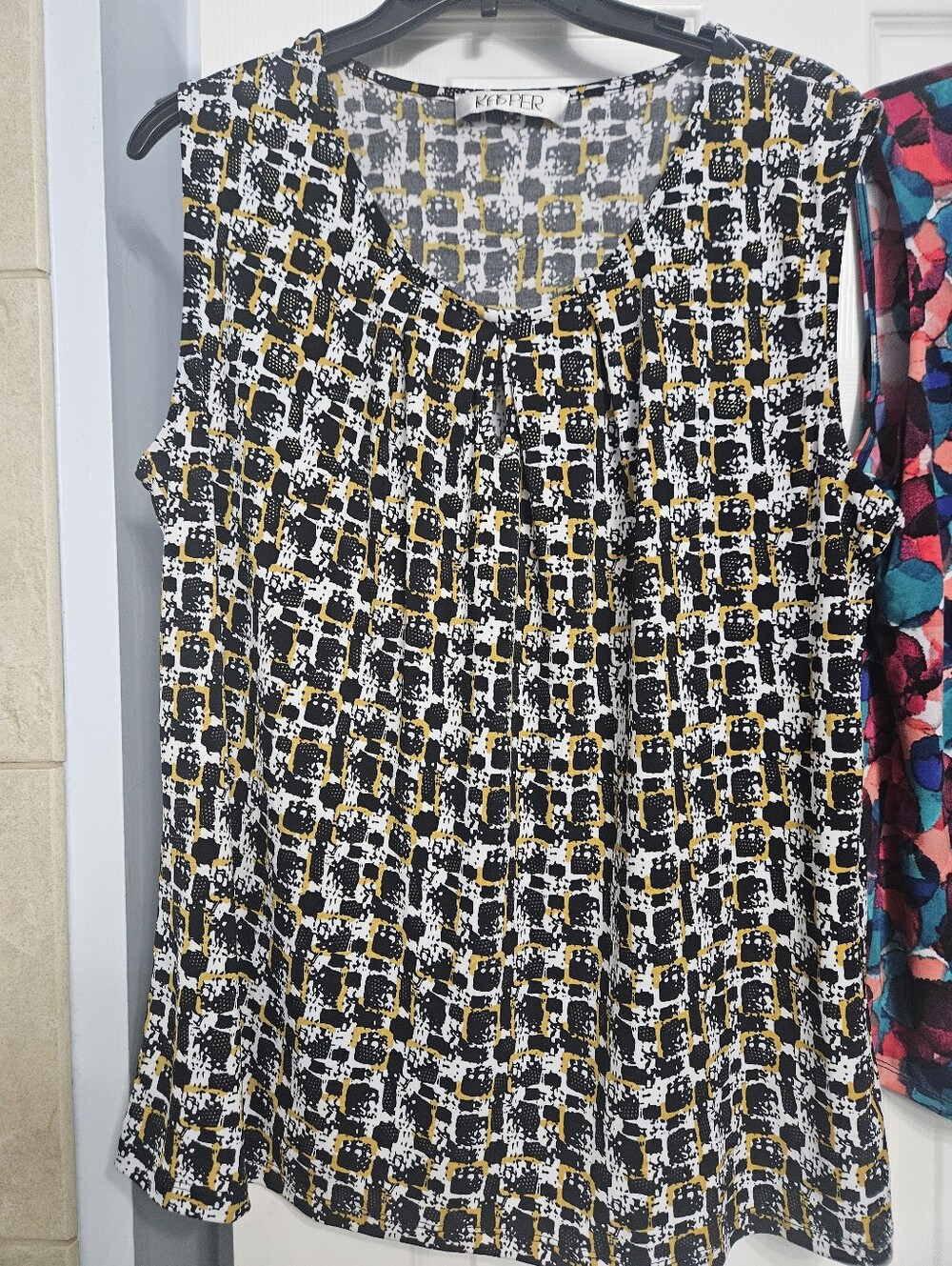 Kasper A-Line Sleeveless Skirt in Black, White & Mustard Grid Print